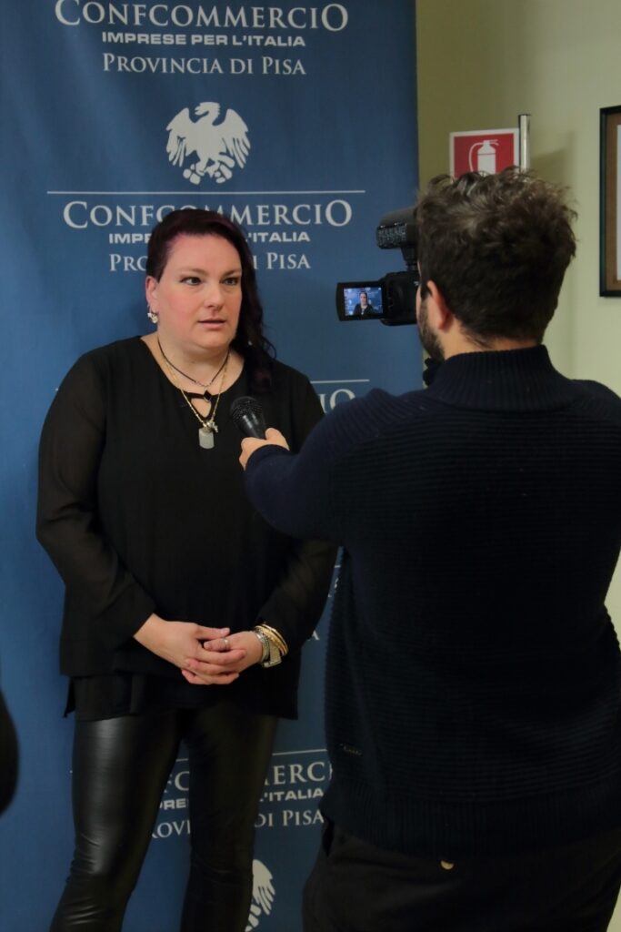 CONFCOMMERCIO PISA - GRANDUCATO TV Presentazione "Cybernetic Genesis: La guerra tra i due mondi"